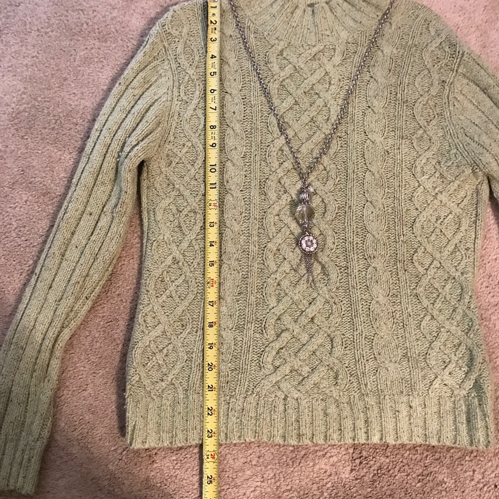 Sweater - Picture 7 of 7